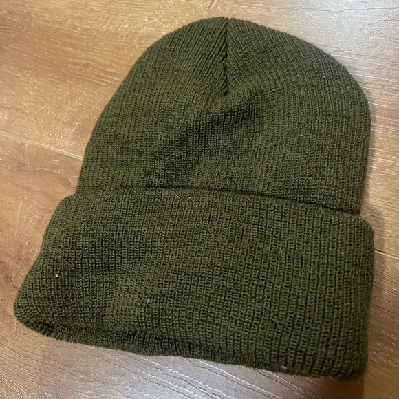 Duluth Trading Co Beanie - Picture 2 of 2